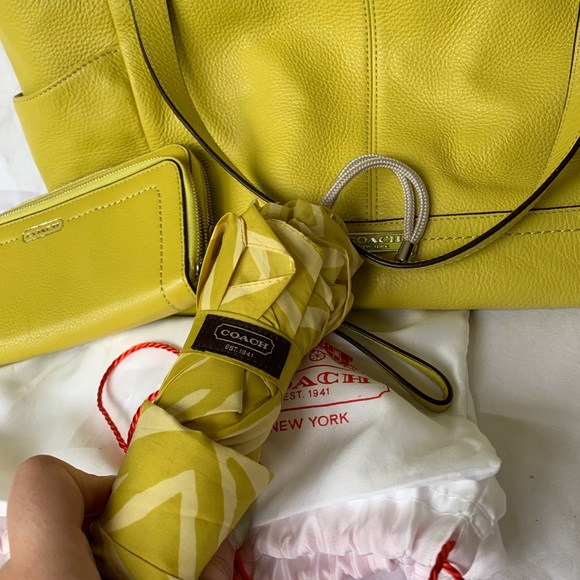 Coach Leather Large Tote Bag Wallet Umbrella Set In Bright Yellow